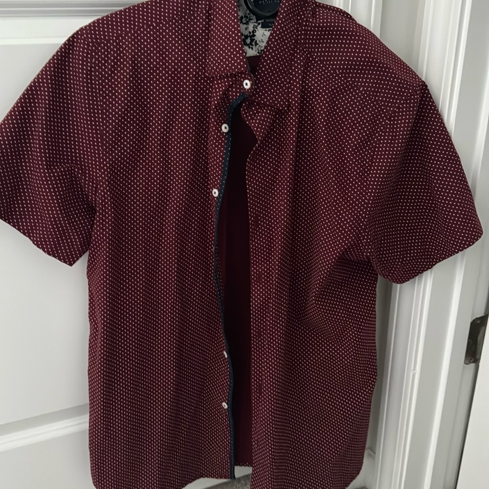 Large, slim fit brand is cactus man. Lightly worn